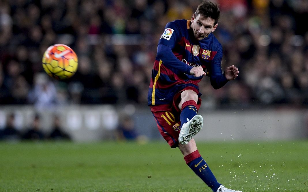 在防守端并 在防守端并