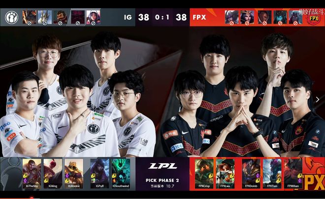 记者：安东尼加盟贝蒂斯的转会费为2000万镑