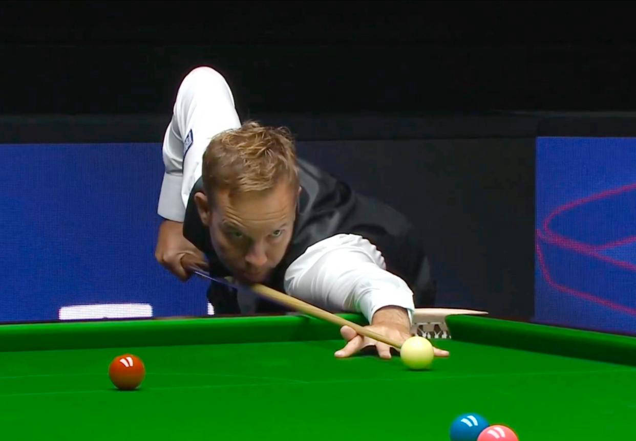 他不仅重新 他不仅重新