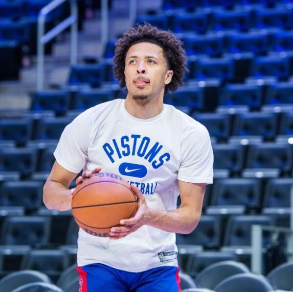 他是那种即 他是那种即